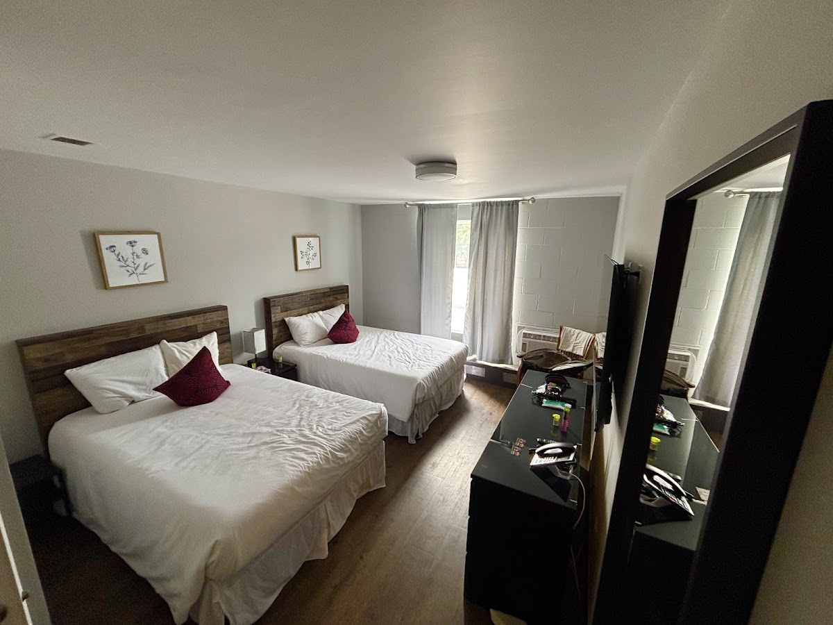 Nor-Villa Motor Hotel photo 2