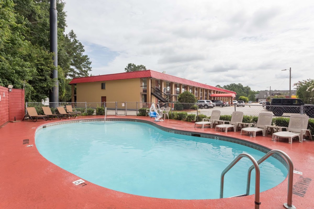 Travelodge by Wyndham Savannah Area/Richmond Hill photo 3