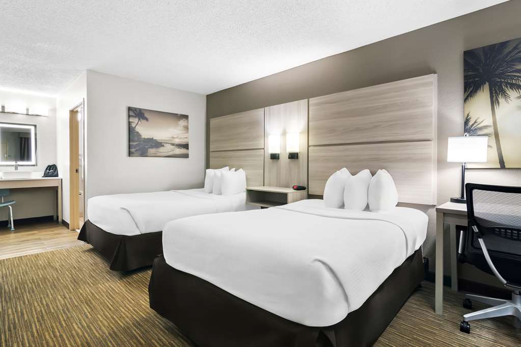 Best Western The Oasis at Joplin photo 2