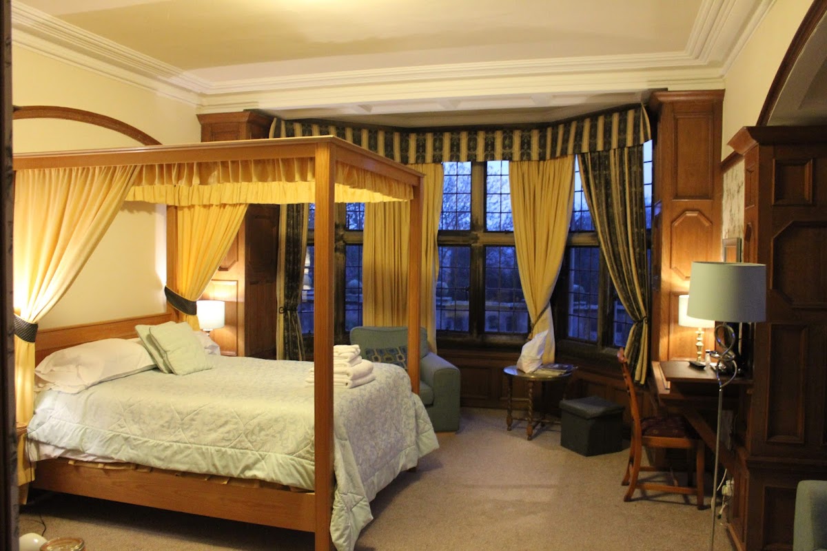 Dunsley Hall Country House Hotel