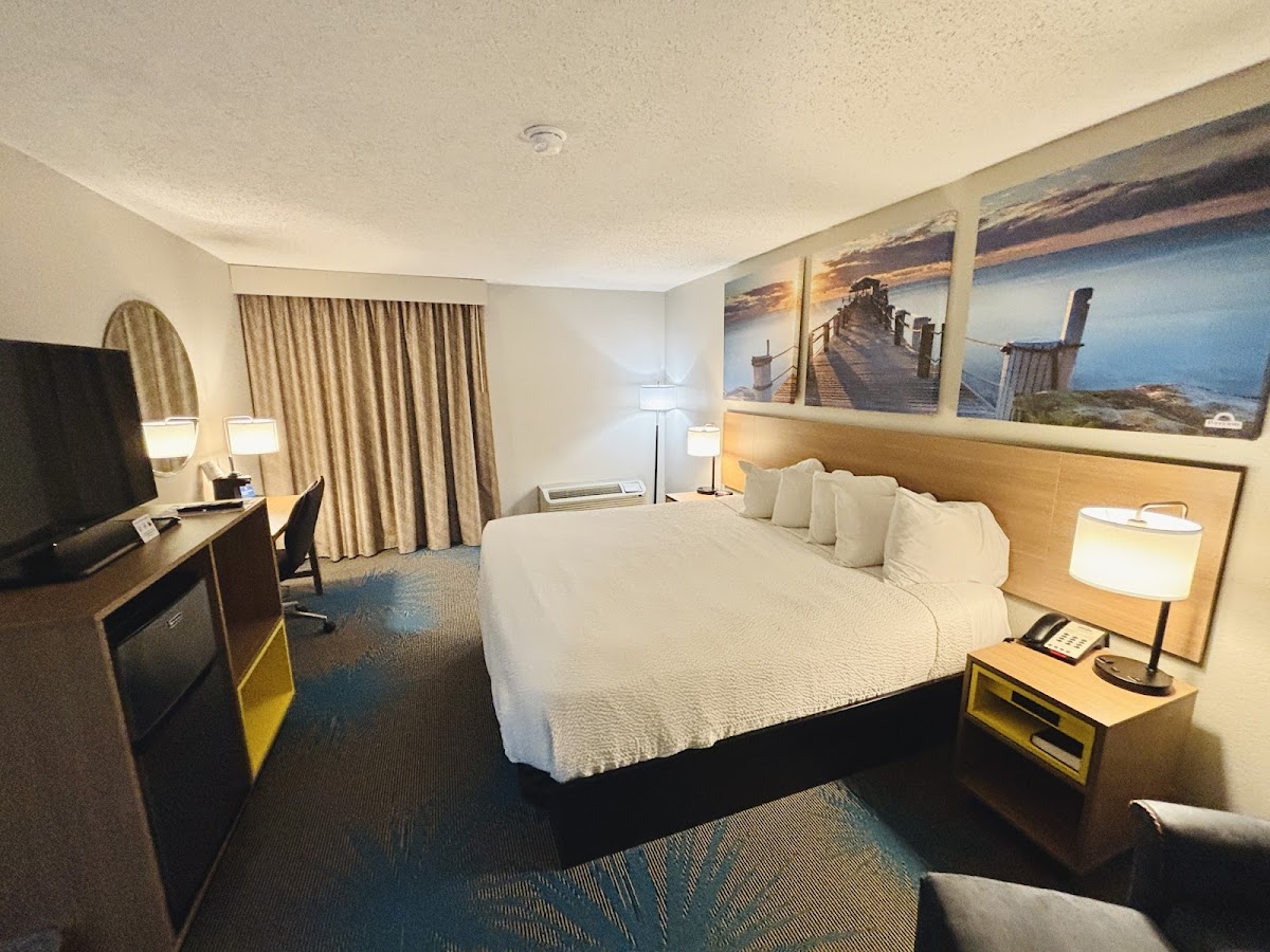 Days Inn by Wyndham Fayetteville-South/I-95 Exit 49 photo 2