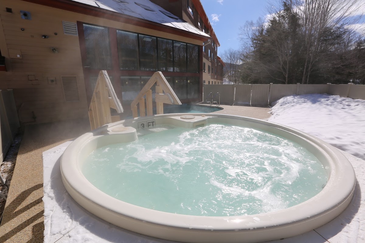 Black Bear Lodge - Waterville Valley, NH, White Mountains, NH photo 2