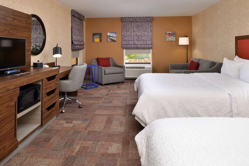 Hampton Inn Wytheville photo 2