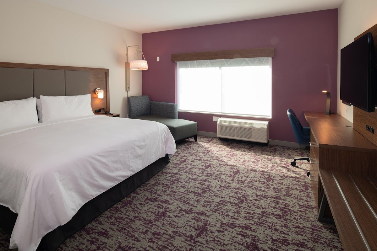 Holiday Inn Express & Suites Little Rock Downtown by IHG photo 2