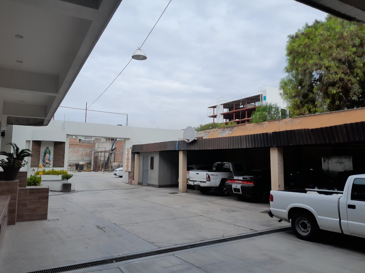 Hotel El Malacate photo 3