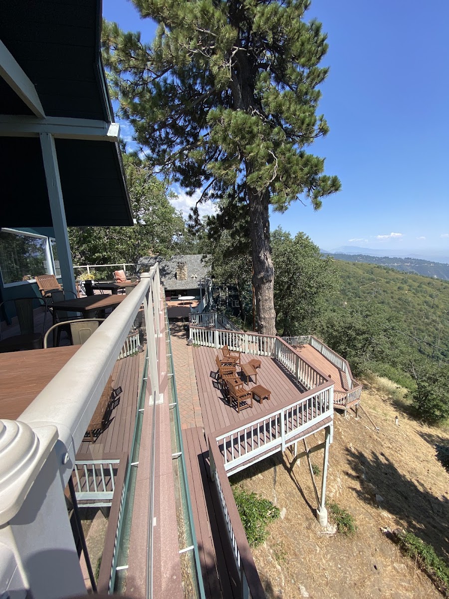 Sky View Inn photo 3
