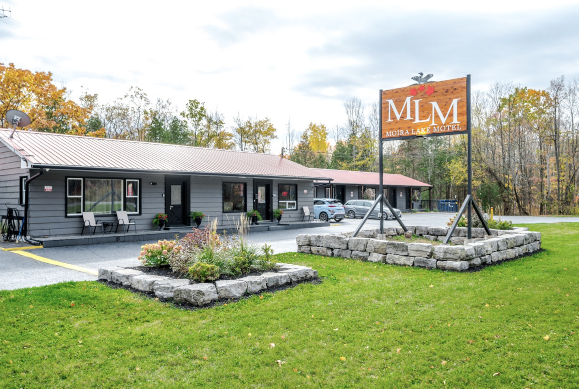 Moira Lake Motel and Cottages photo 3