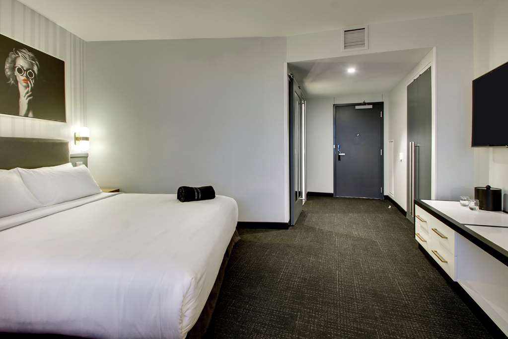 The Rose Hotel Chicago O’Hare, Tapestry Collection by Hilton photo 2