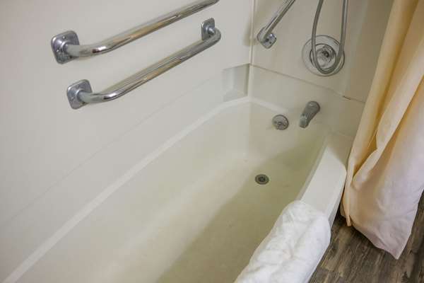 Econo Lodge Wooster photo 3