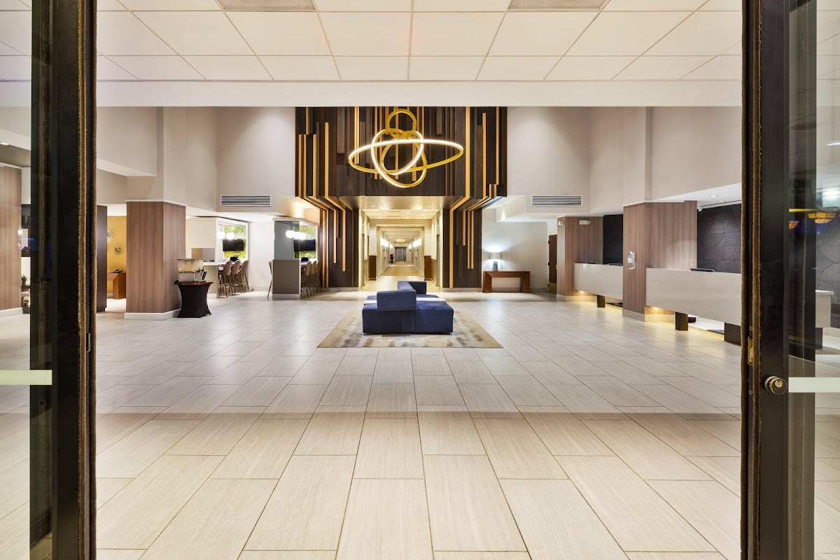 Crowne Plaza Dulles Airport by IHG photo 2