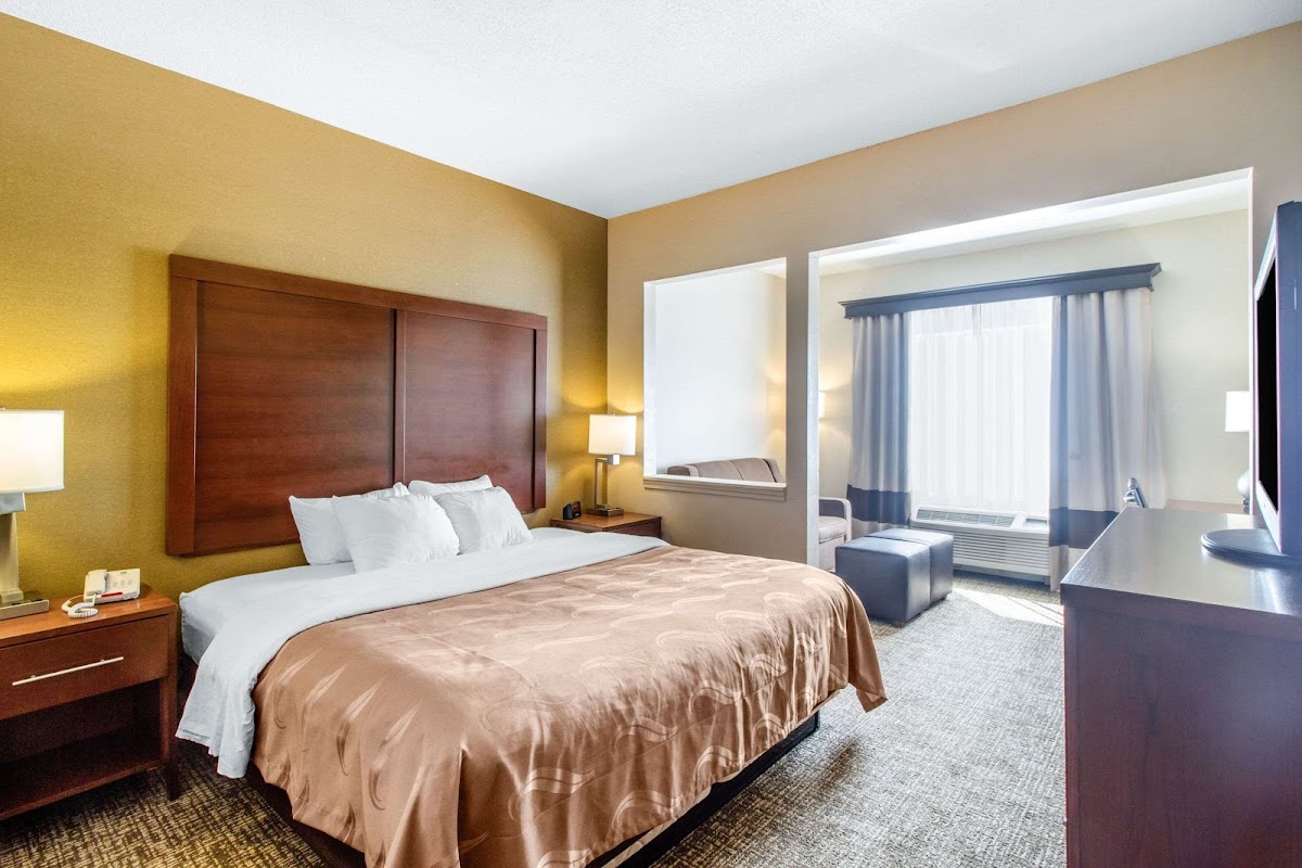 Quality Suites Corbin North photo 2