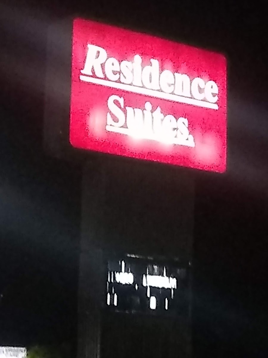 Residence Suites of Selma photo 3