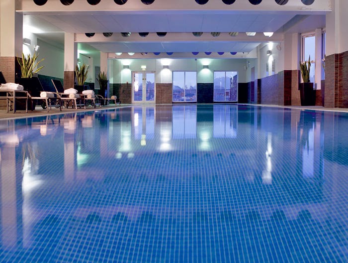Macdonald Old England Hotel & Spa photo 2