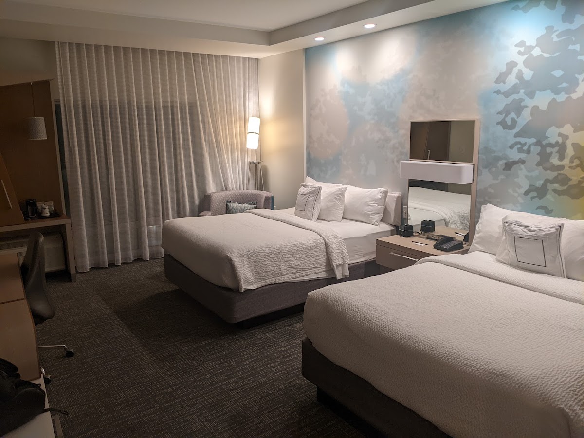 Courtyard by Marriott Toledo West photo 2