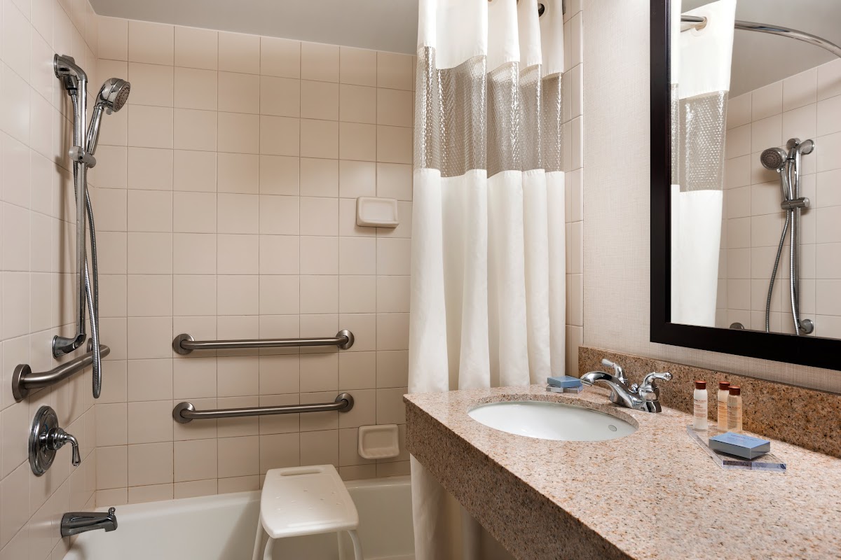 Wingate by Wyndham Sylvania/Toledo photo 3