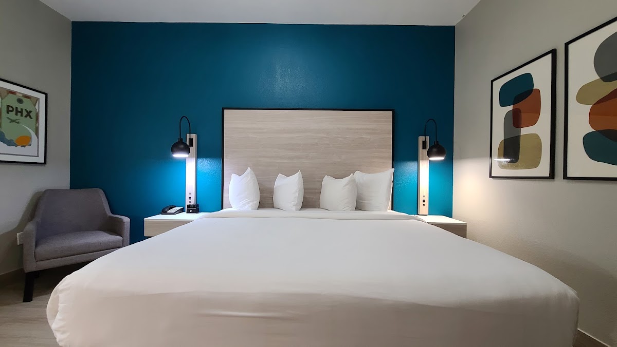 Country Inn & Suites by Radisson, Phoenix Airport, AZ photo 2