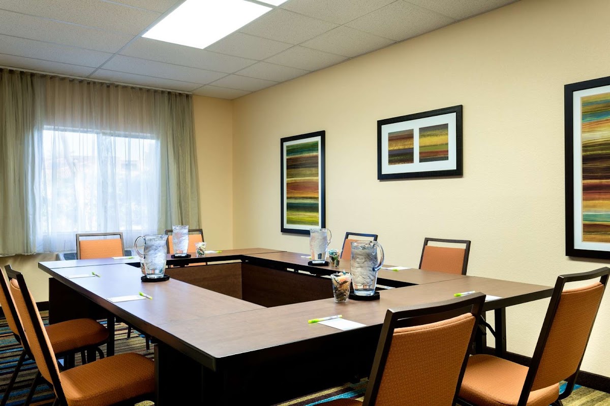 Country Inn & Suites by Radisson, Phoenix Airport, AZ photo 3