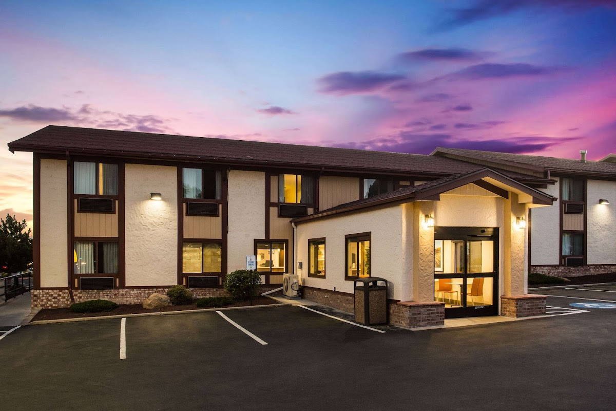 Super 8 by Wyndham Flagstaff