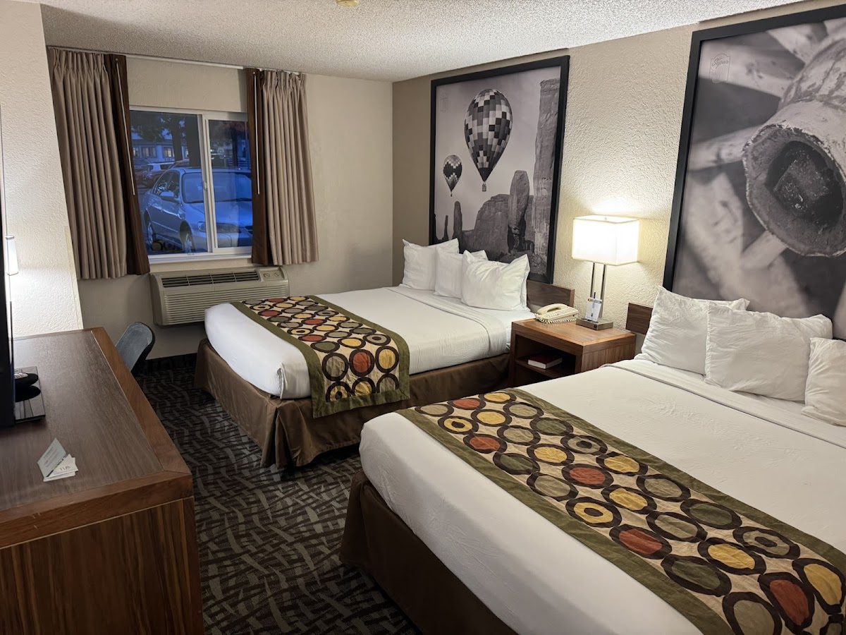 Super 8 by Wyndham Flagstaff photo 2