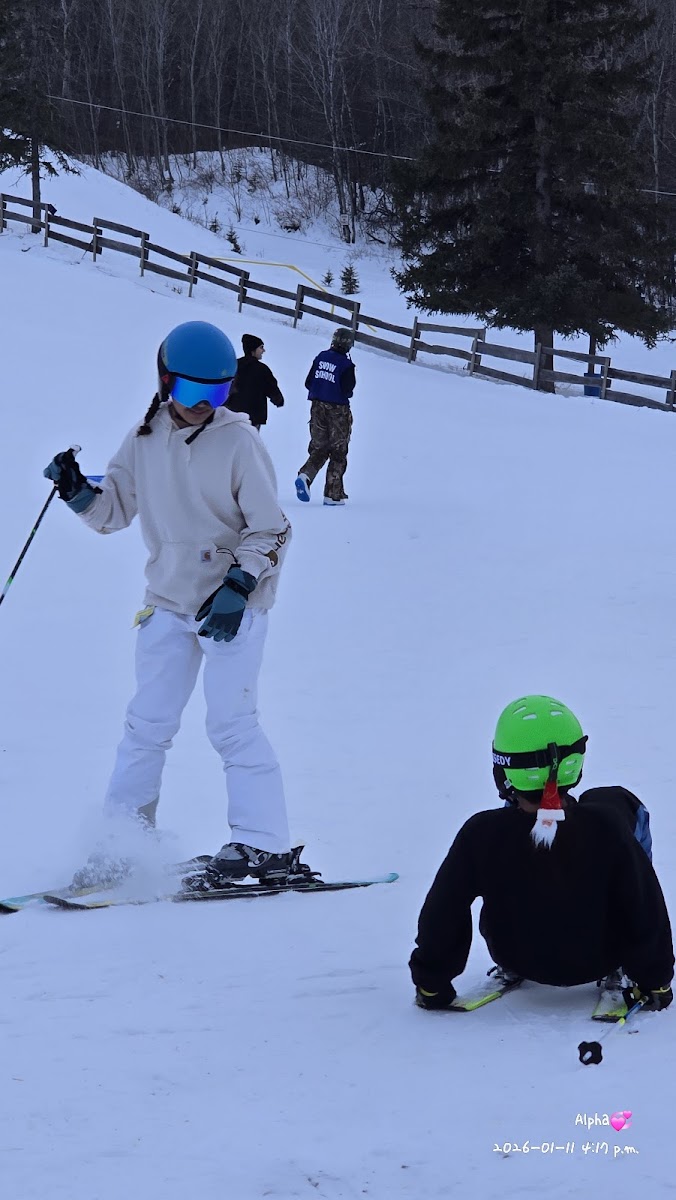 Gwynne Valley Ski Area photo 2