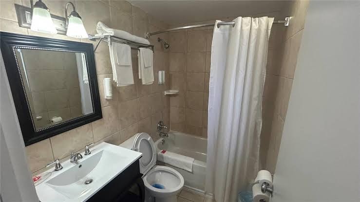 Econo Lodge Sudbury photo 3