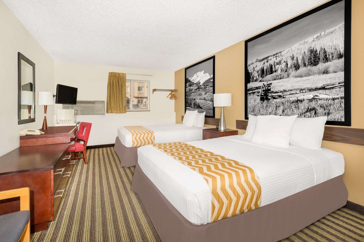 Travelodge by Wyndham Loveland/Fort Collins Area photo 2