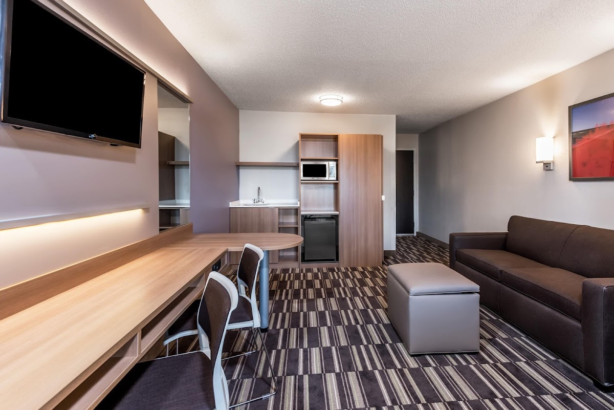 Microtel Inn & Suites by Wyndham Beaver Falls photo 3