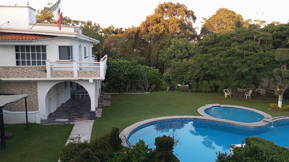QUINTA LA ESCONDIDA