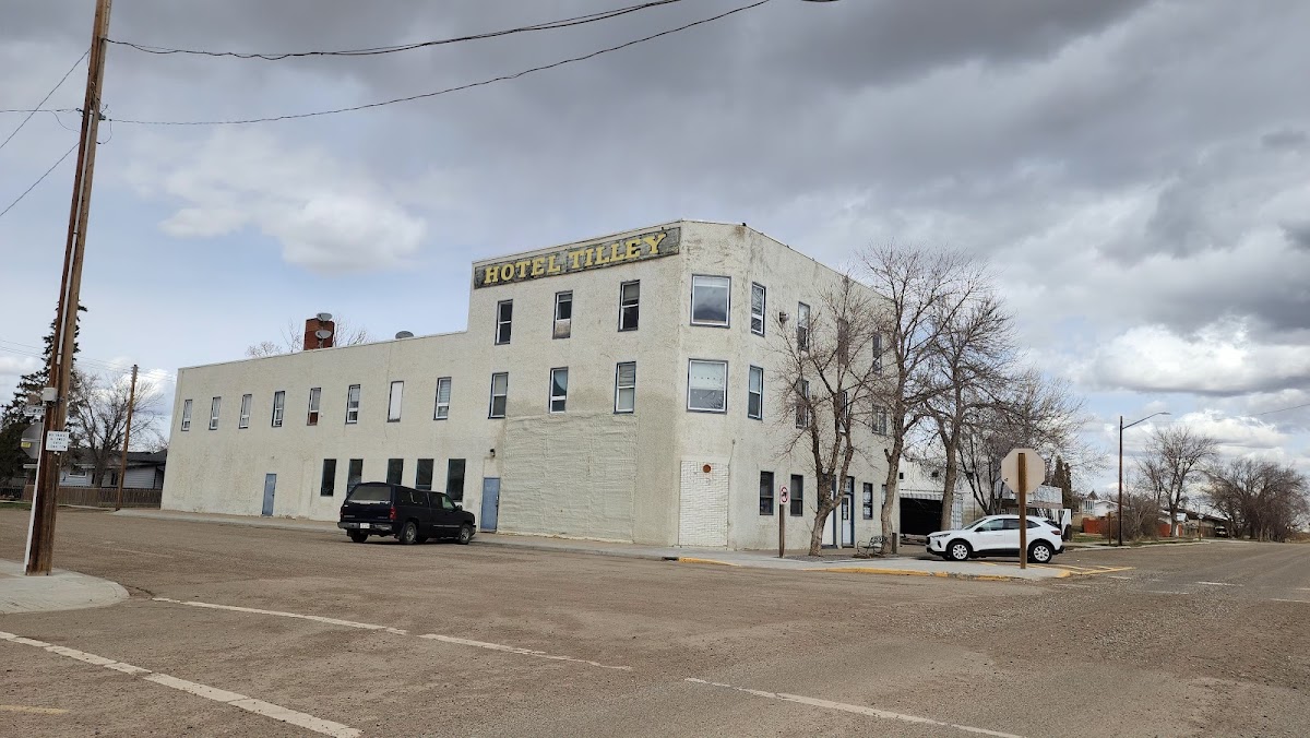 Tilley Hotel