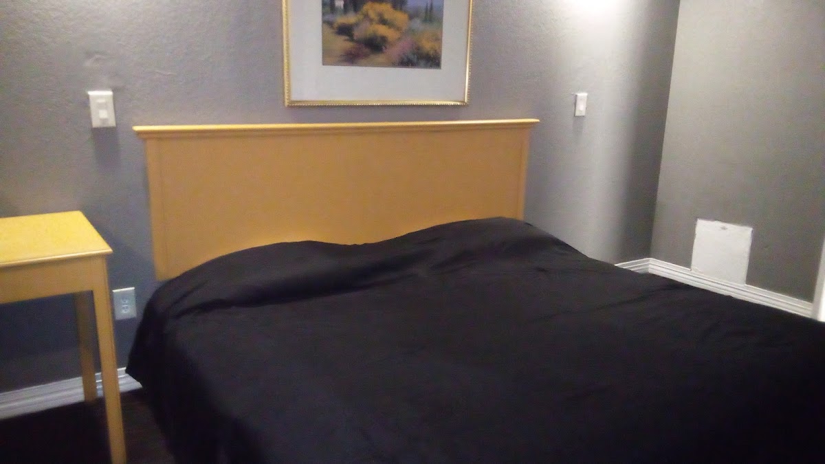Pepper Tree Motel photo 2