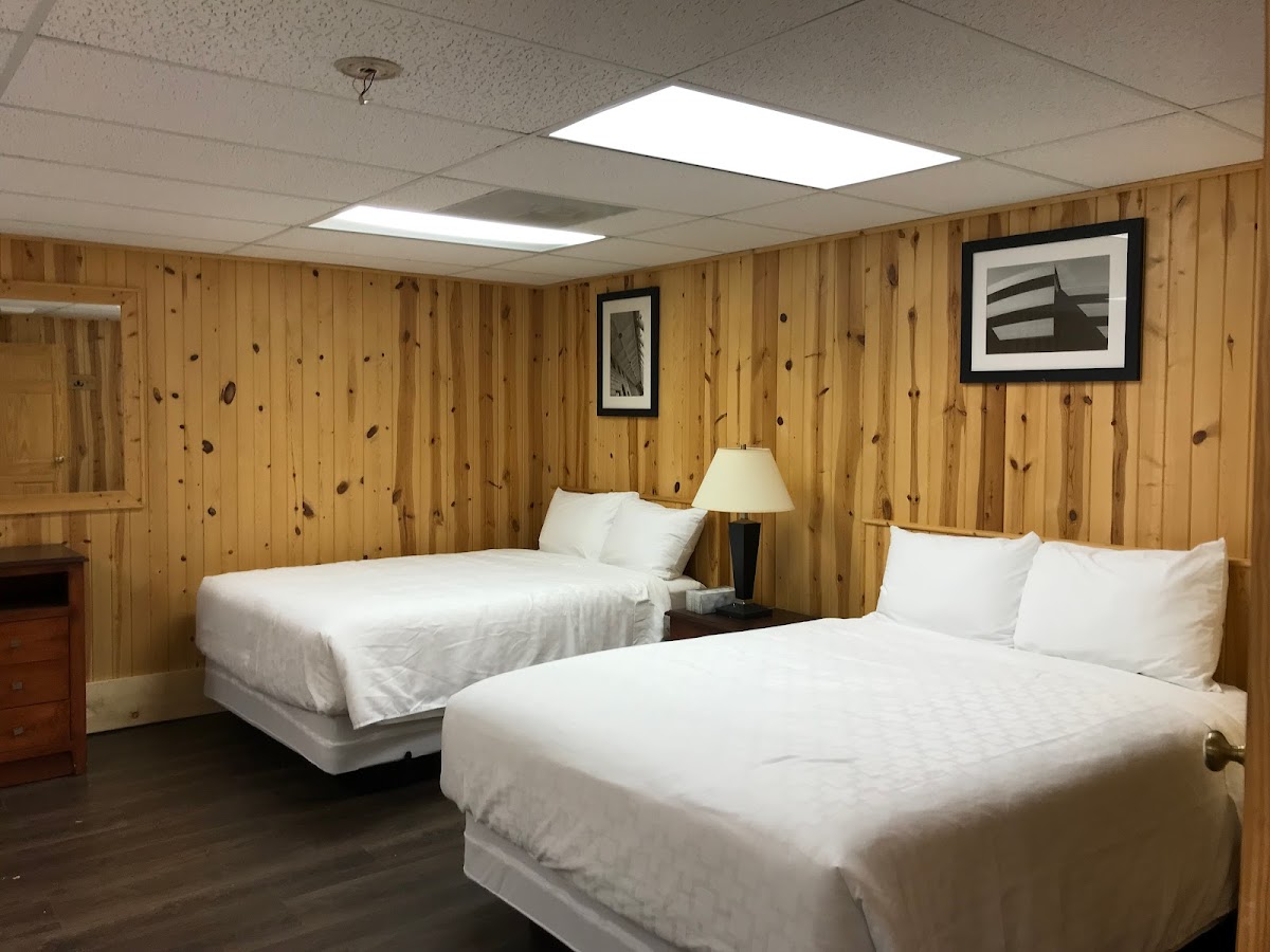 The Inn at Gull Lake photo 2