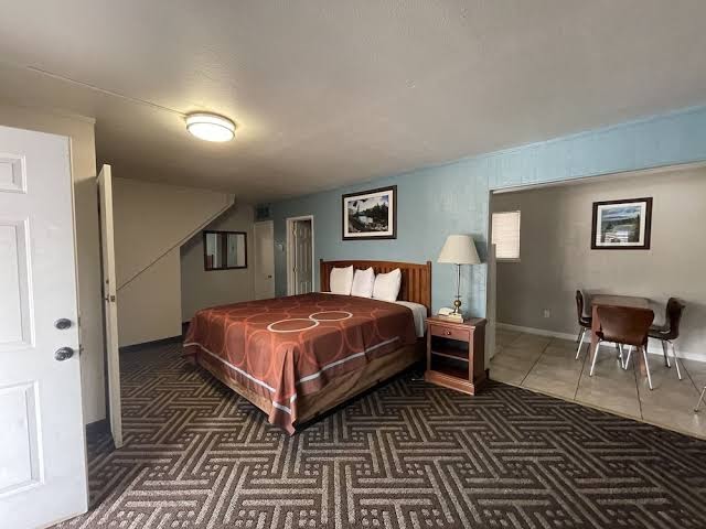 Tahoe Hacienda Inn photo 3