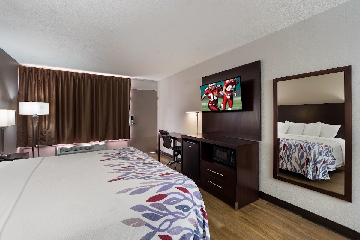 Red Roof Inn Columbia, SC Airport photo 2