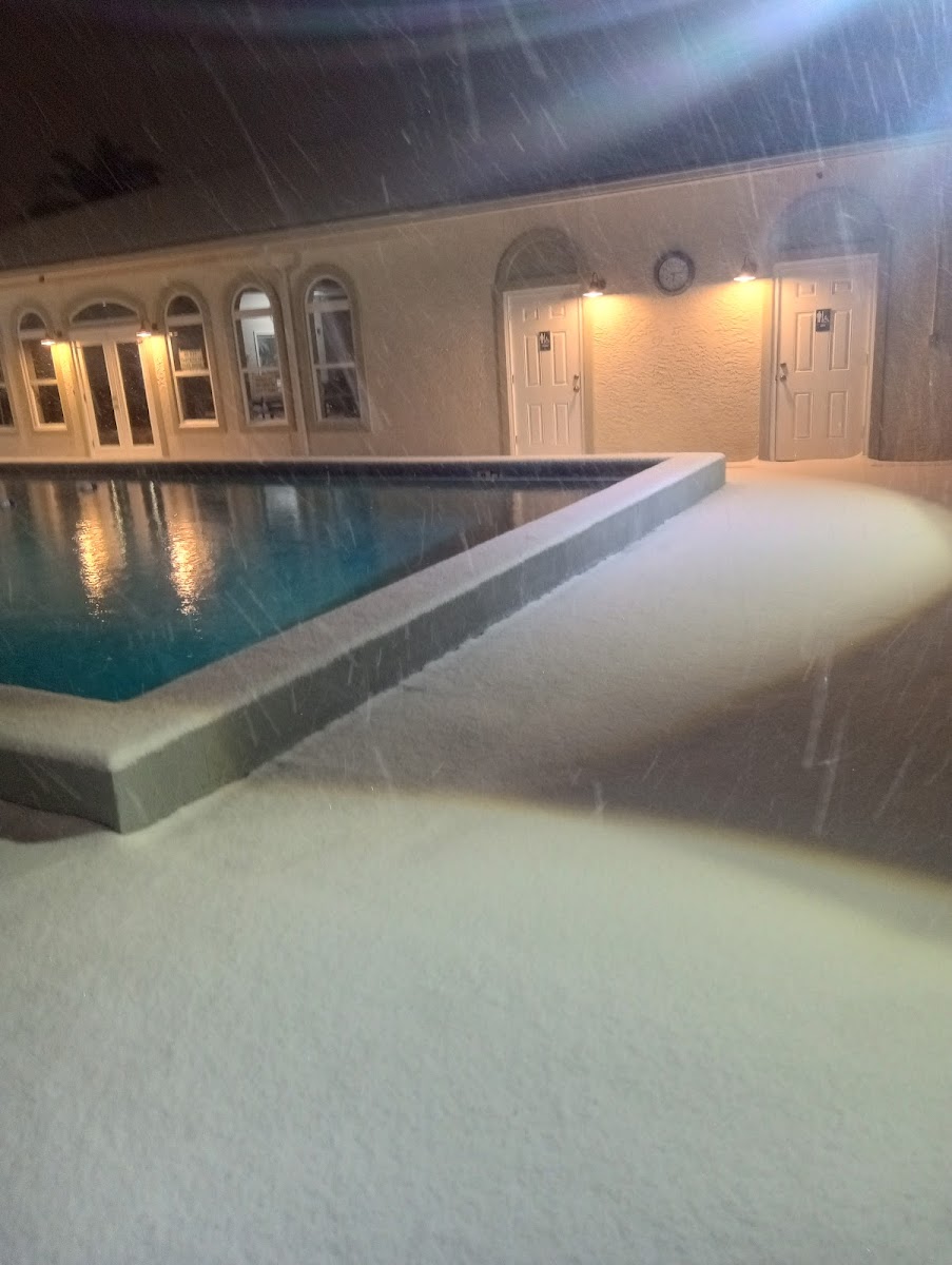 Emerald Pointe Resort HOA