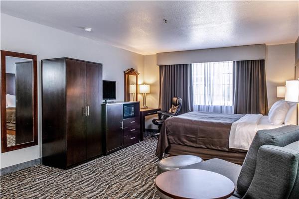 Clarion Hotel By Humboldt Bay photo 2