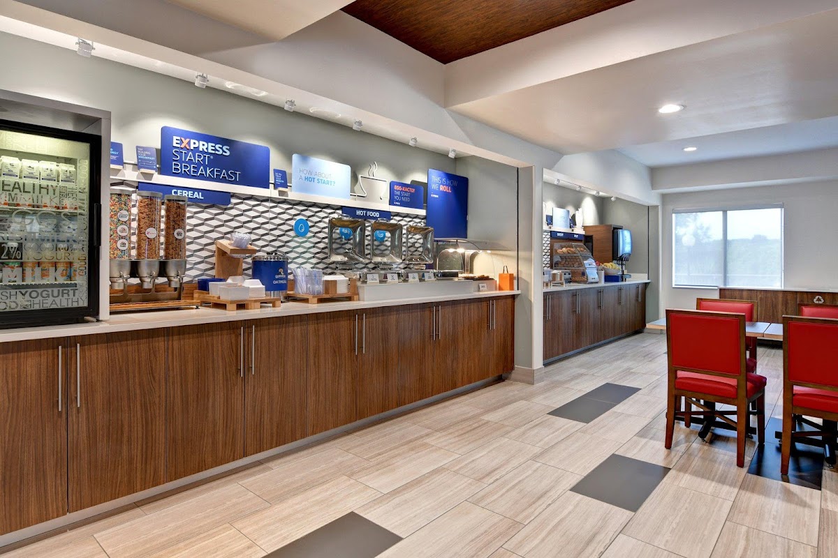 Holiday Inn Express & Suites Anderson-I-85 (Hwy 76, Ex 19B) by IHG photo 3