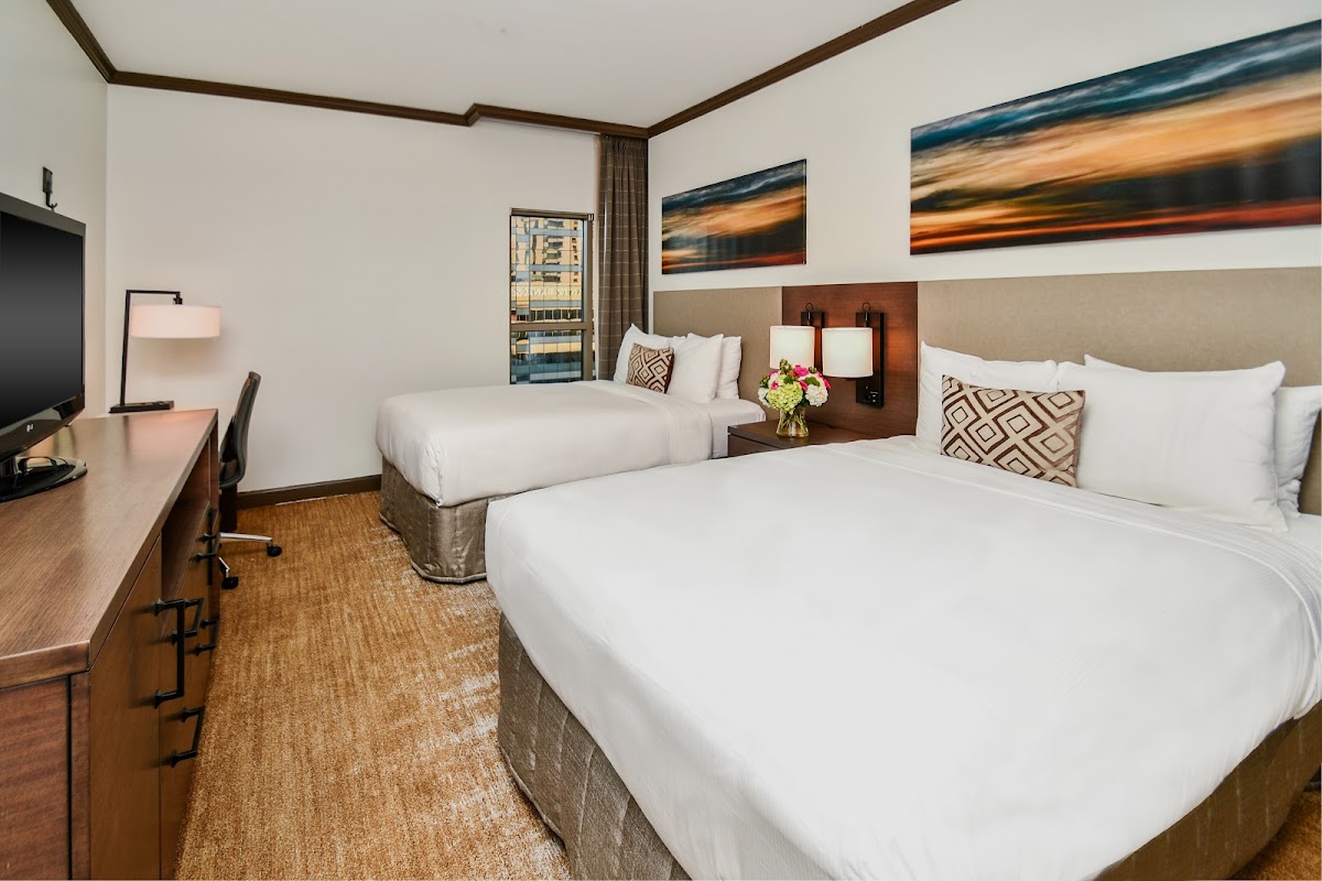 Hilton Dallas/Park Cities photo 2