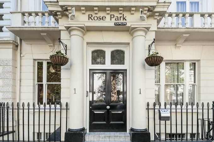 OYO Rose Park Hotel Paddington
