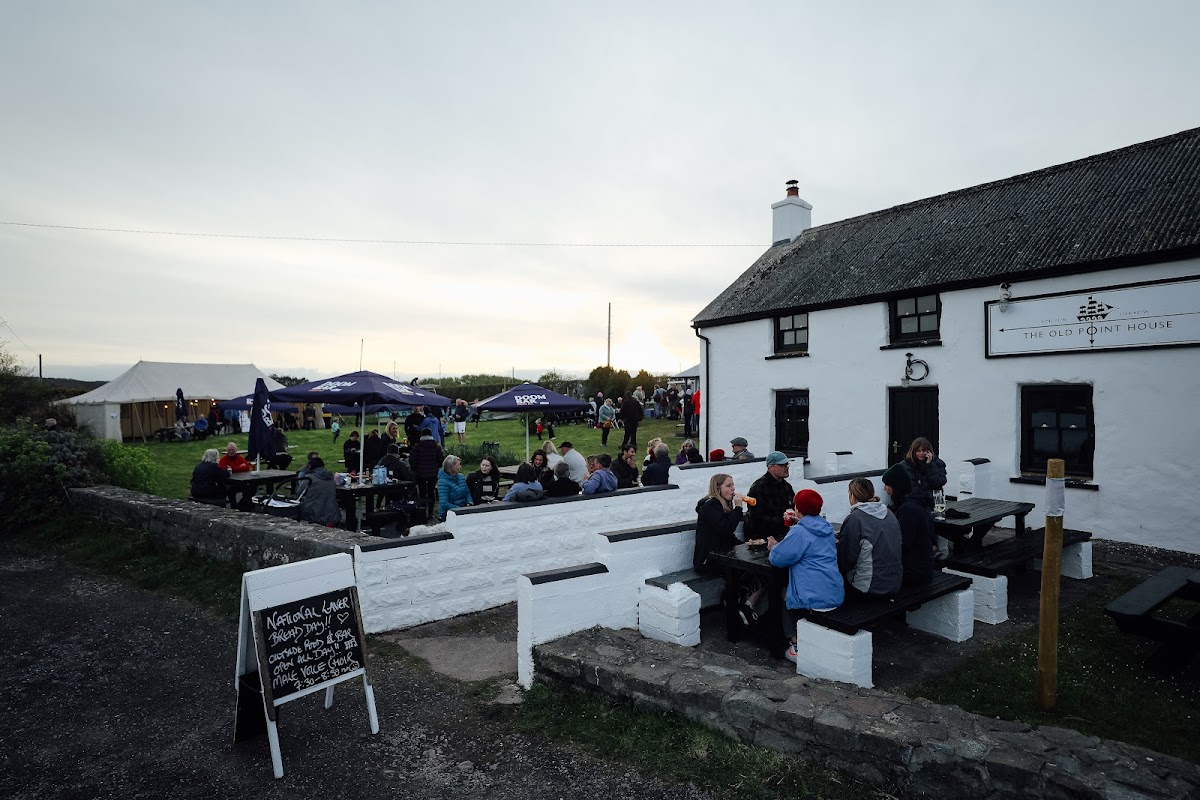 The Old Point House - Temp Closed for Winter