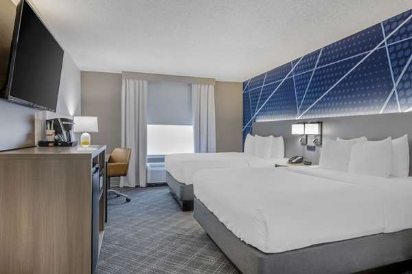 Comfort Suites West Indianapolis - Brownsburg photo 2