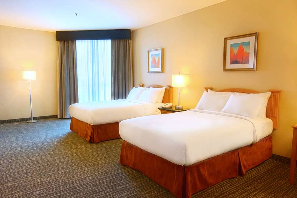 DoubleTree Suites by Hilton Hotel McAllen photo 2