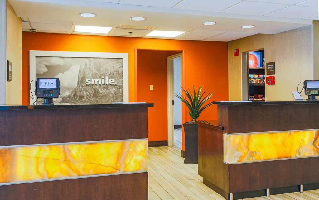 Hampton Inn Prescott photo 3