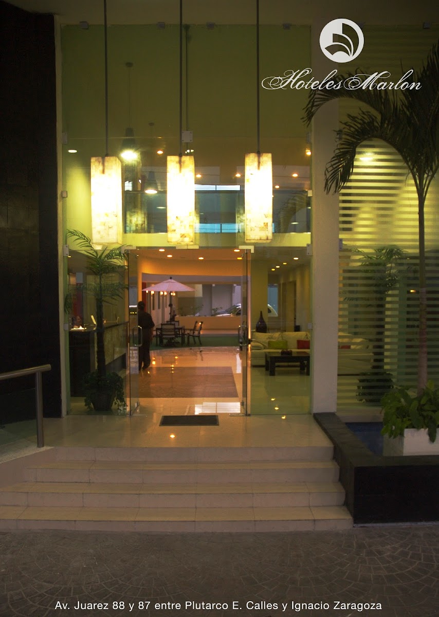Hotel Grand Marlon photo 2