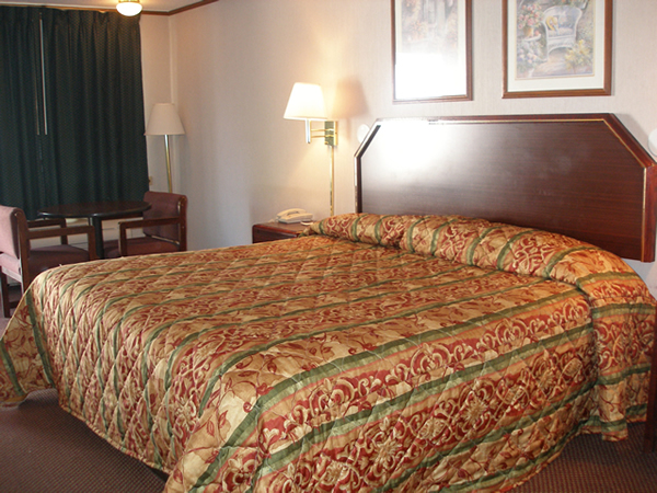 Red Carpet Inn Greensboro, NC photo 2