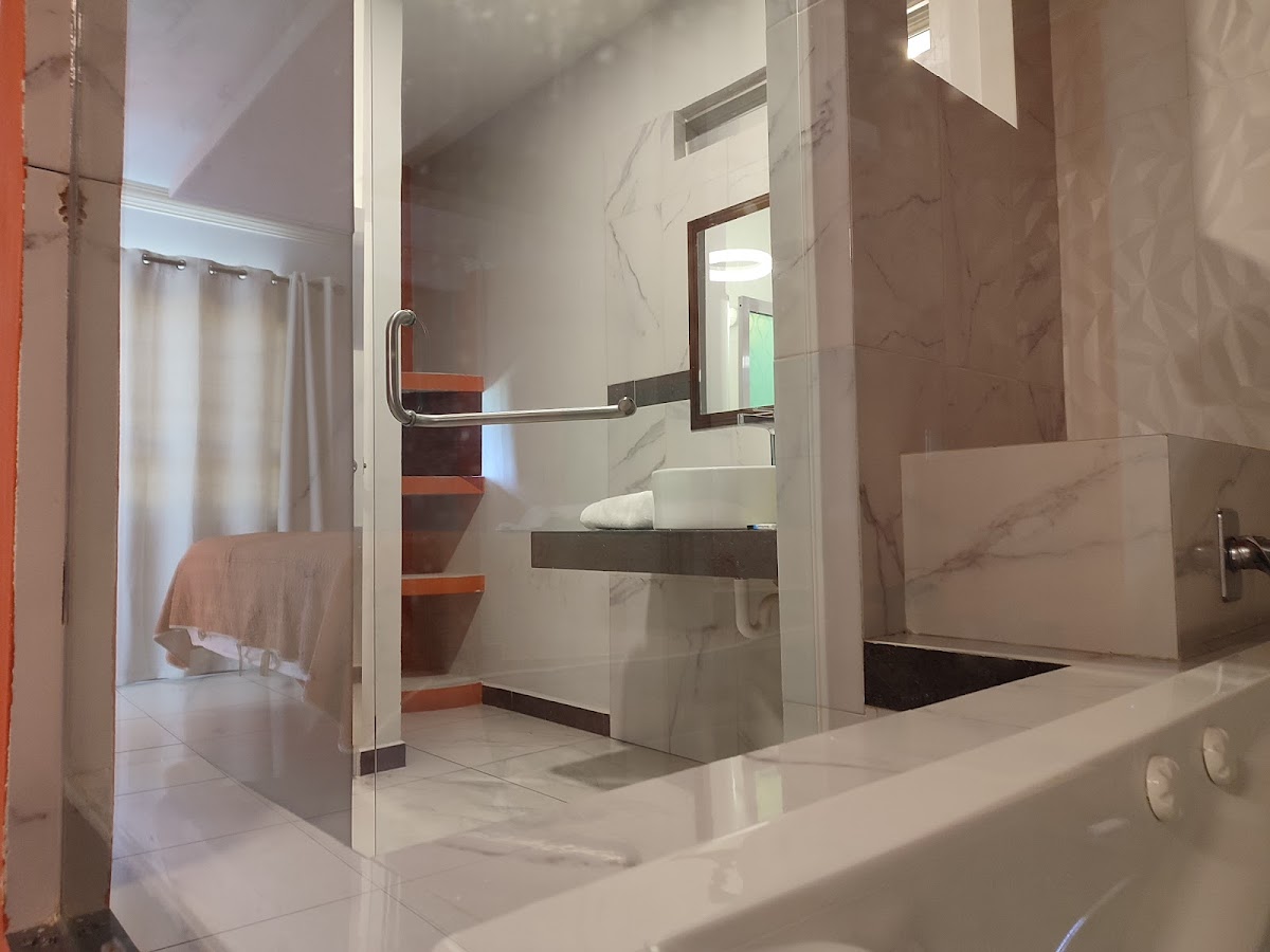 HOTEL-MOTEL REAL SECRET