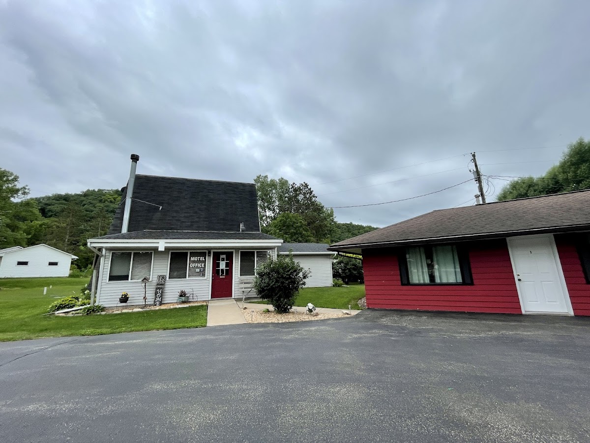 Captains Cove Motel
