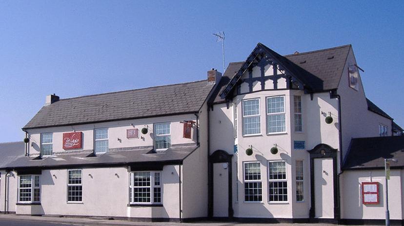 Lucarelli Inn & Restaurant