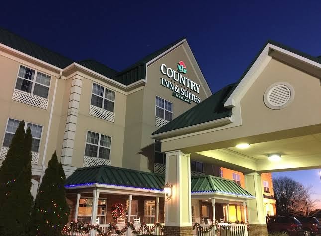 Country Inn & Suites by Radisson, Effingham, IL