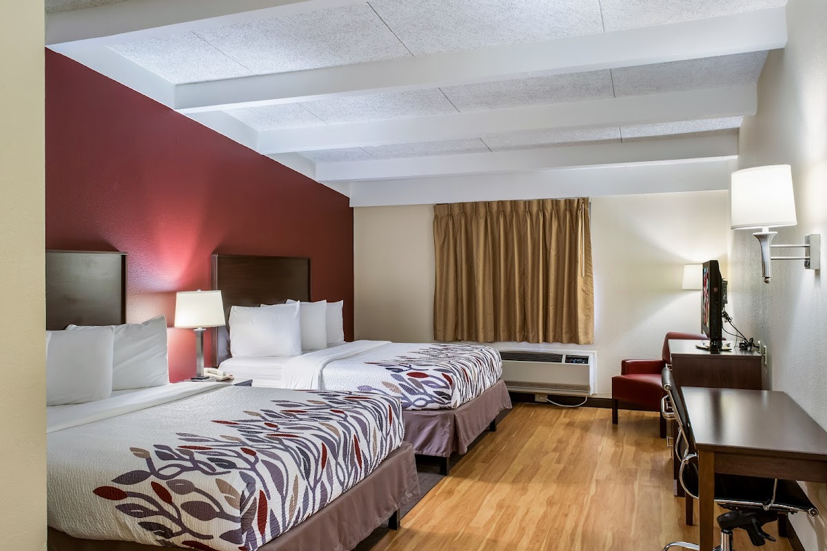 Red Roof Inn Richmond, IN photo 2