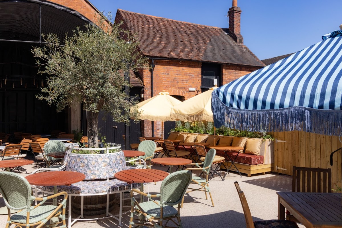 The George & Dragon, A Heartwood Inn